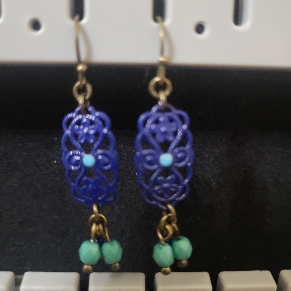 Turquoise Blue Color Beaded Charm Necklace Pendant And Earrings Set OHQ - Picture 2 of 14